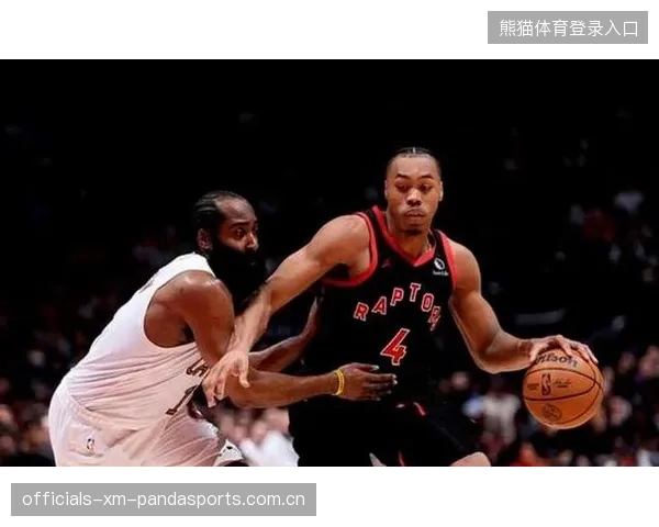 哈登与球队融合需教练组的策略与耐心共振